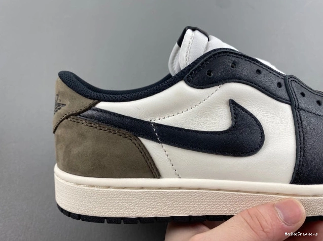 MaikeSneakers Air Jordan CZ0790-102 Low Mocha 1 OG 0806